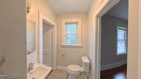 913 Dacian Avenue Durham NC 27701