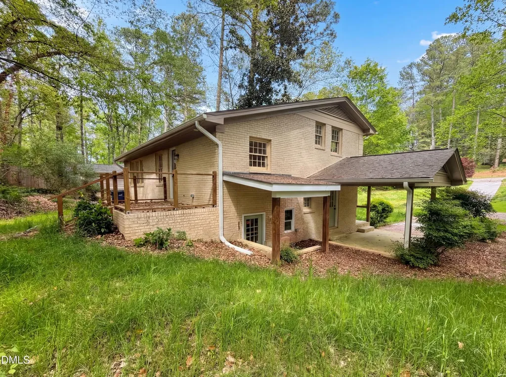 4117 White Pine Drive Raleigh NC 27612