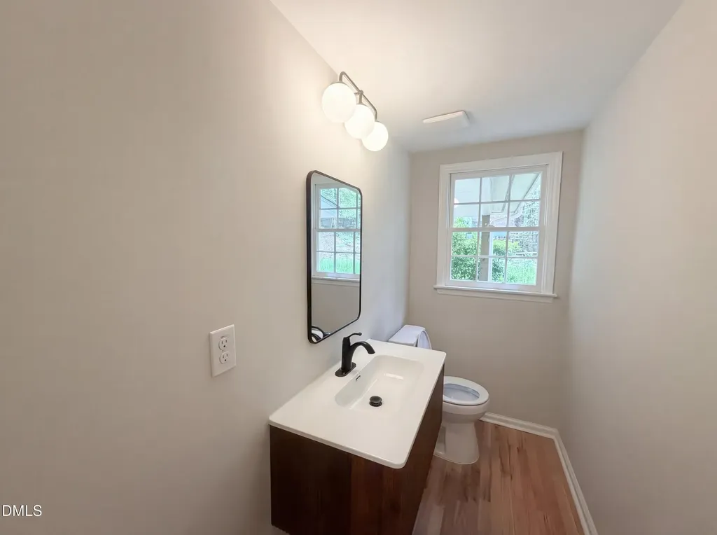 4117 White Pine Drive Raleigh NC 27612