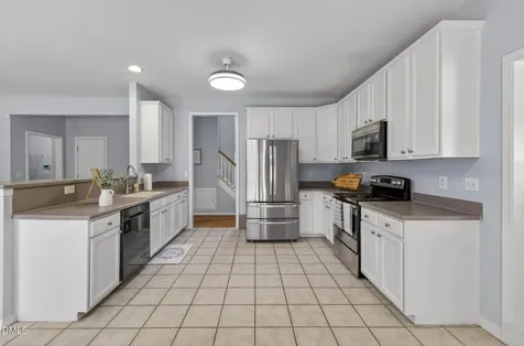 128 Mckenzie Meadow Lane Apex NC 27539