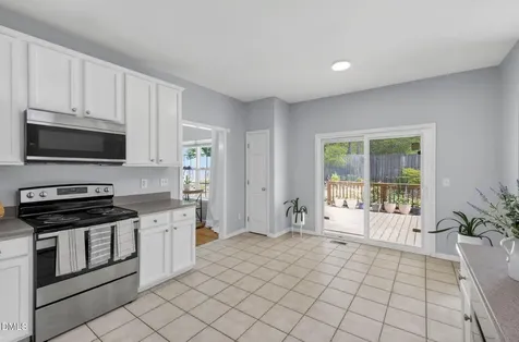 128 Mckenzie Meadow Lane Apex NC 27539