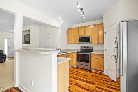 8324 Boca Point Raleigh NC 27616