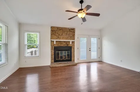 105 Oak Hill Loop Cary NC 27513