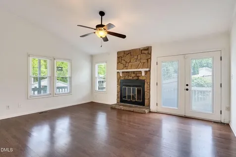 105 Oak Hill Loop Cary NC 27513