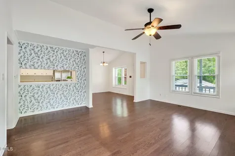 105 Oak Hill Loop Cary NC 27513