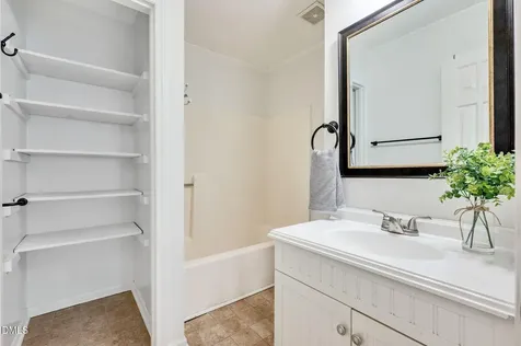 105 Oak Hill Loop Cary NC 27513