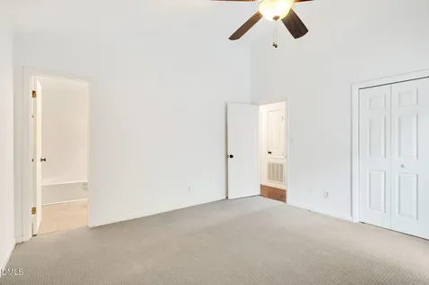 105 Oak Hill Loop Cary NC 27513