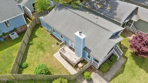 105 Oak Hill Loop Cary NC 27513