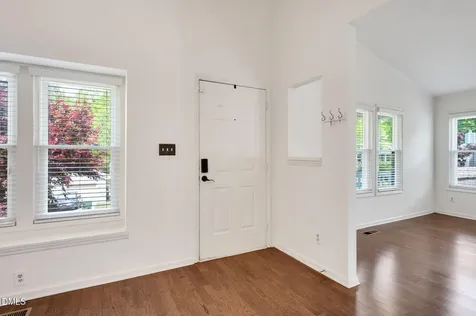 105 Oak Hill Loop Cary NC 27513