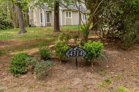 4314 Pin Oak Drive Durham NC 27707