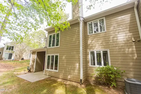 4314 Pin Oak Drive Durham NC 27707