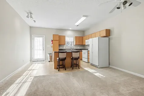 308 Commons Drive Holly Springs NC 27540