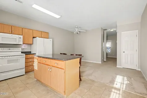 308 Commons Drive Holly Springs NC 27540