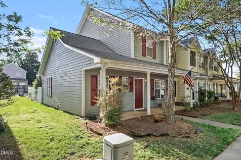 308 Commons Drive Holly Springs NC 27540