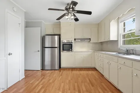 511 Hunter Drive Durham NC 27712