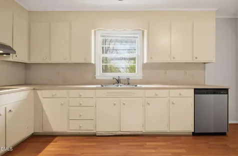 511 Hunter Drive Durham NC 27712