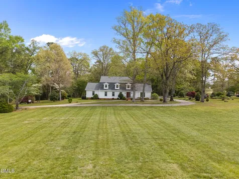 1094 Guy Road Angier NC 27501