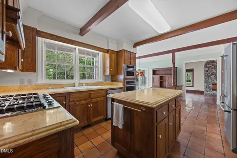 1094 Guy Road Angier NC 27501