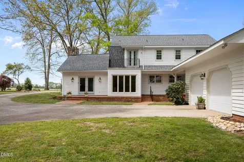1094 Guy Road Angier NC 27501