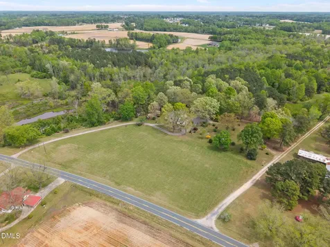 1094 Guy Road Angier NC 27501