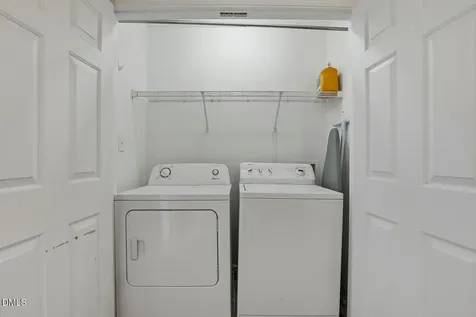 1047 Mica Lamp Court Apex NC 27502