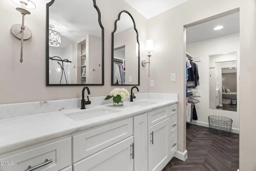 8305 Wheatstone Lane Raleigh NC 27613