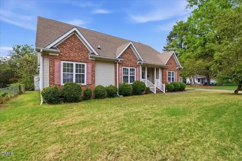 302 Martin Luther King Junior Drive Smithfield NC 27577