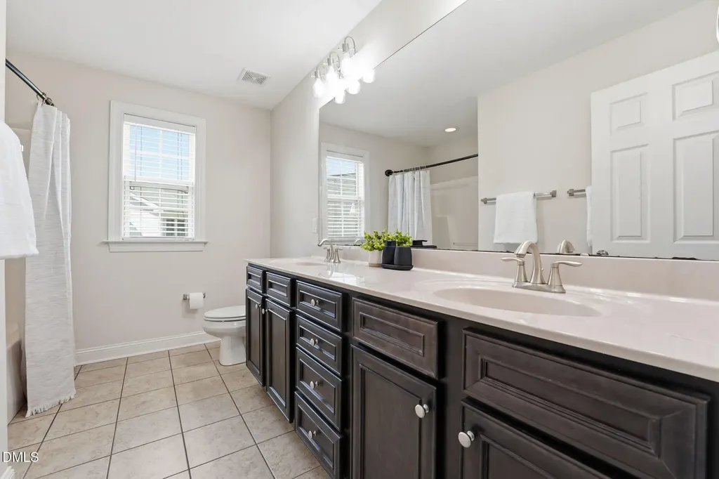 418 Stranraer Court Fuquay Varina NC 27526