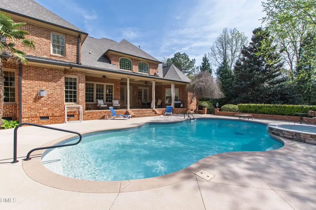 1612 Sharnbrook Court Raleigh NC 27614