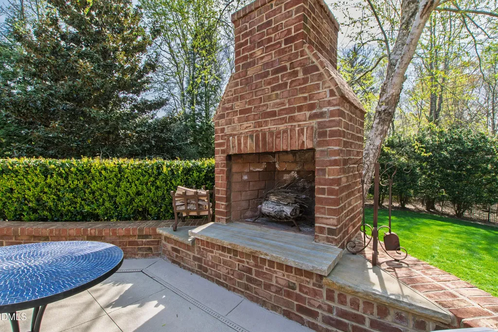 1612 Sharnbrook Court Raleigh NC 27614