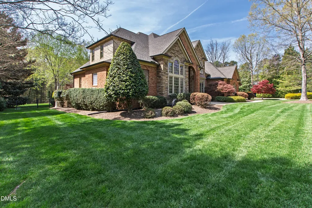 1612 Sharnbrook Court Raleigh NC 27614