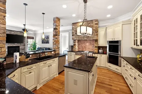 1612 Sharnbrook Court Raleigh NC 27614