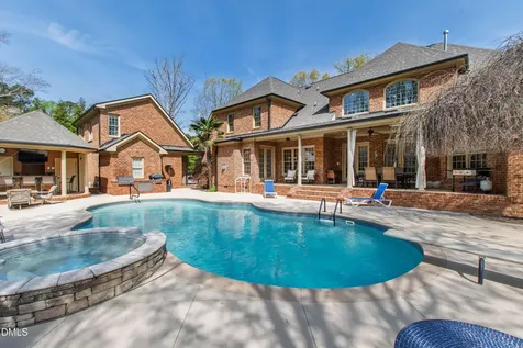 1612 Sharnbrook Court Raleigh NC 27614