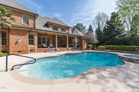 1612 Sharnbrook Court Raleigh NC 27614