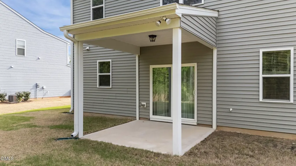 82 Sposato Lane Clayton NC 27527