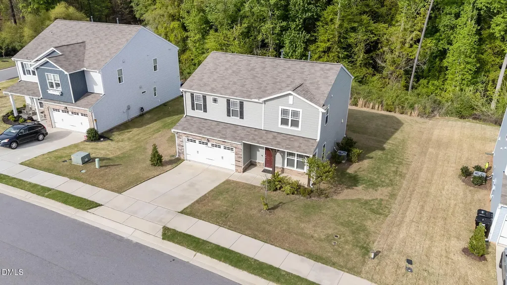 82 Sposato Lane Clayton NC 27527