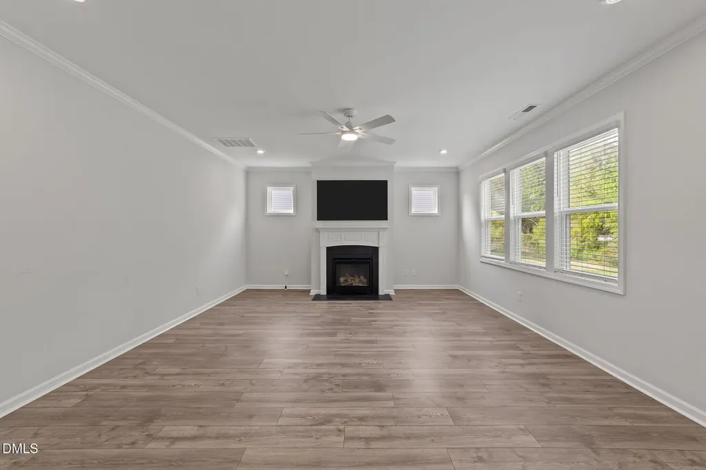 82 Sposato Lane Clayton NC 27527