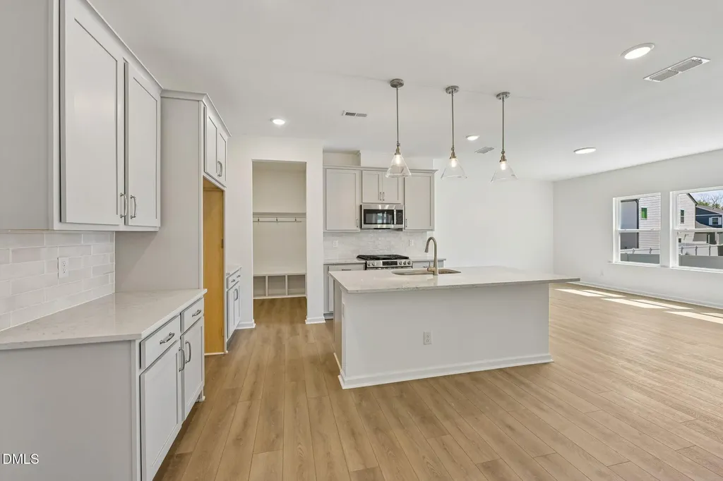 2105 Ken Drive Fuquay Varina NC 27526