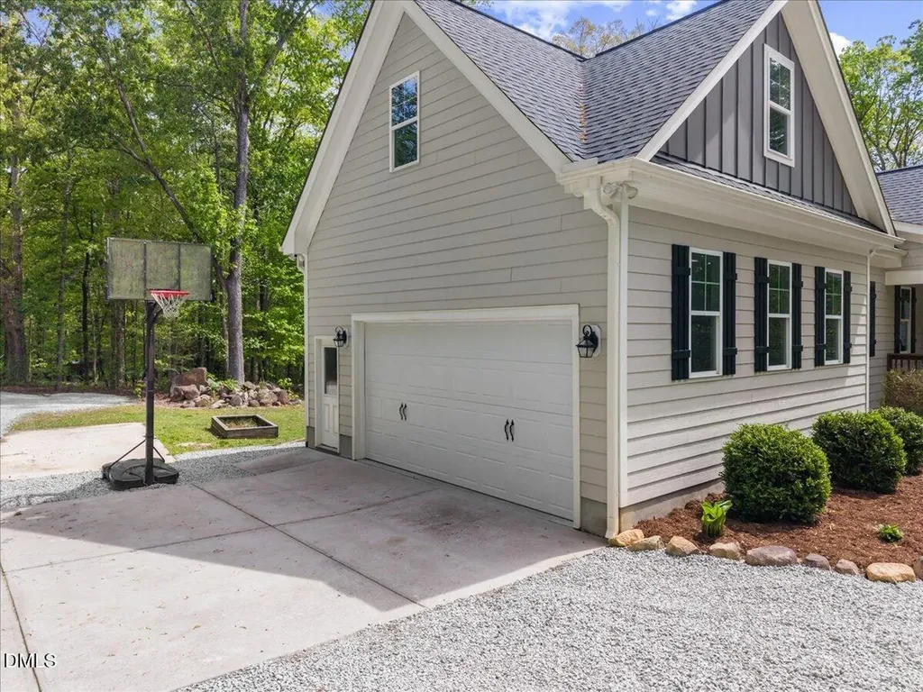 197 Kings View Lane Chapel Hill NC 27517