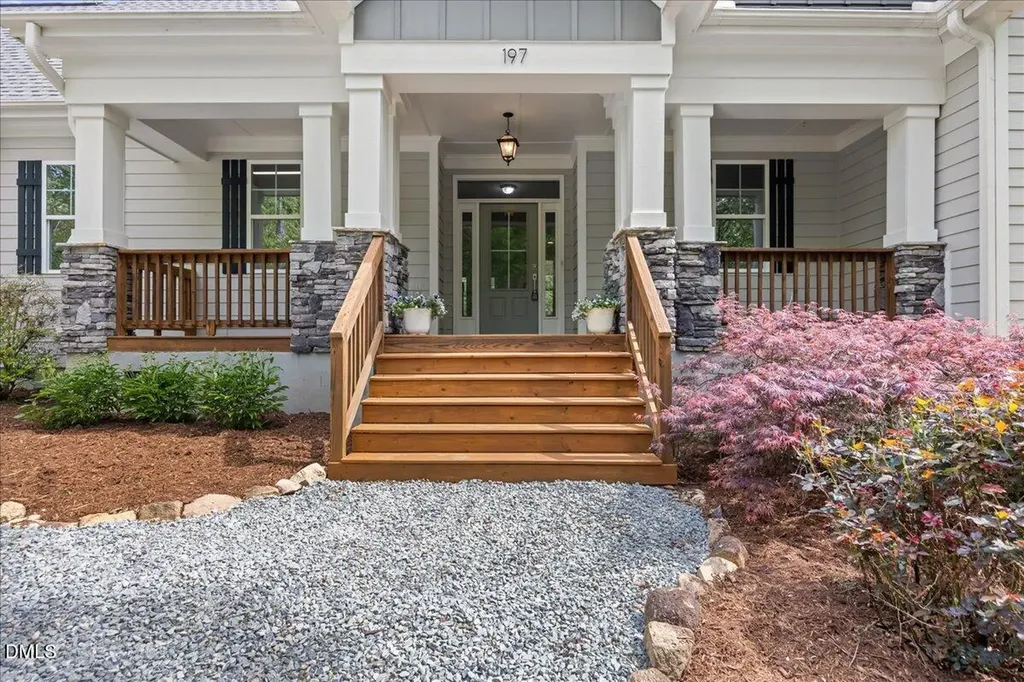 197 Kings View Lane Chapel Hill NC 27517