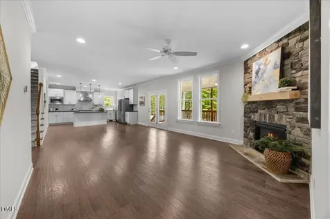 197 Kings View Lane Chapel Hill NC 27517