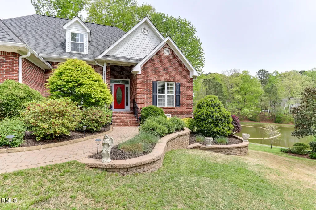 135 Lake Point Drive Clayton NC 27527