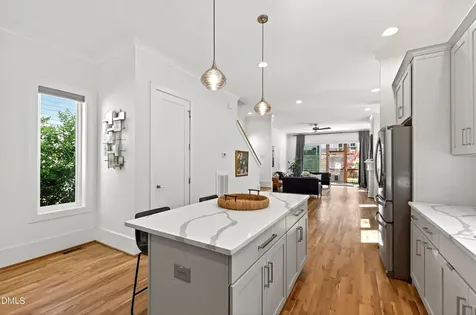 511 Grove Avenue Raleigh NC 27606