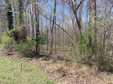 109 Colchester Avenue Siler City NC 27344