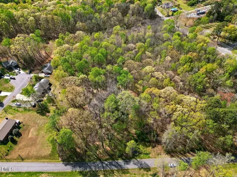 109 Colchester Avenue Siler City NC 27344
