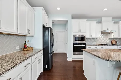 221 Birdsgrove Court Cary NC 27519
