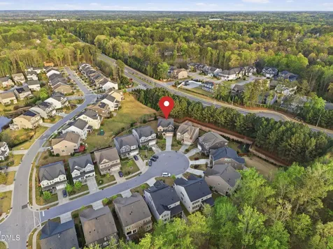 221 Birdsgrove Court Cary NC 27519