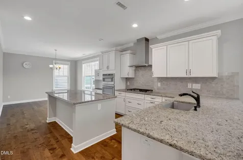 1013 Blackpool Court Apex NC 27502