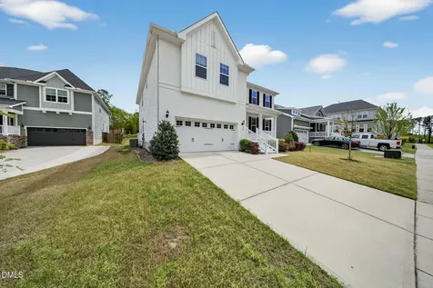 1013 Blackpool Court Apex NC 27502