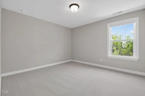 1013 Blackpool Court Apex NC 27502